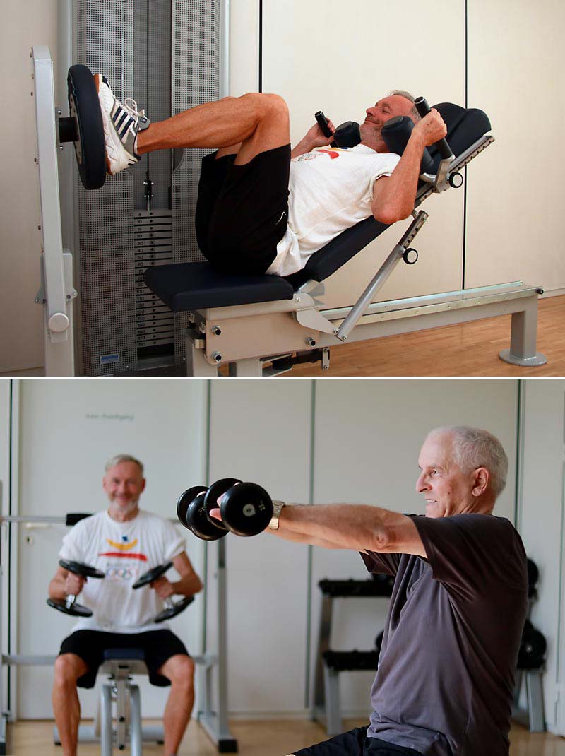 Mann trainiert Beinmuskeln an Gerät